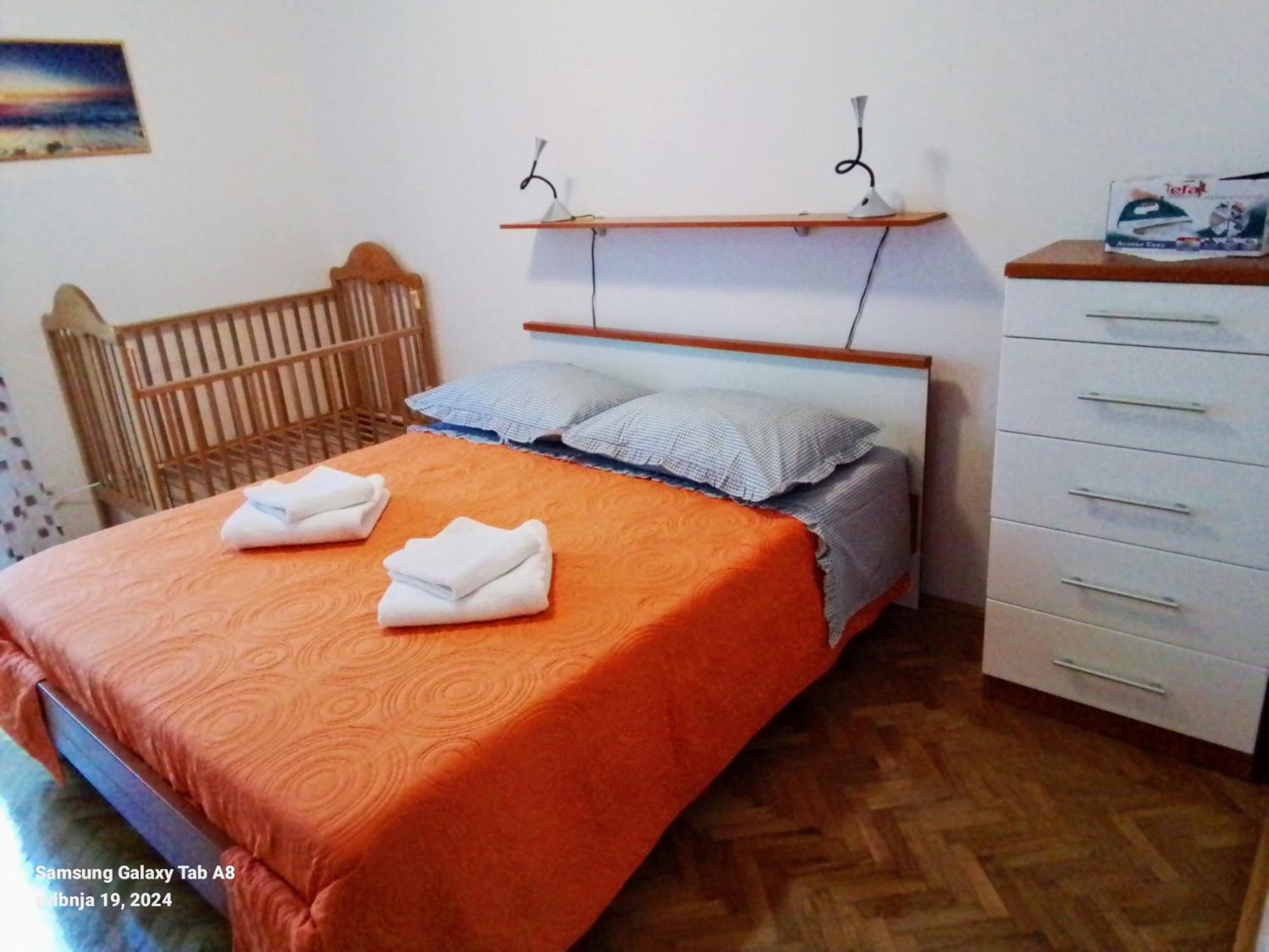 Apartment Vlatka สปลิท ภายนอก รูปภาพ